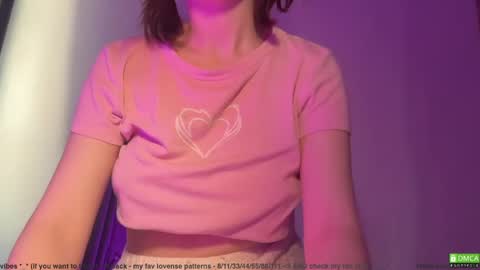 Snapshot of electric_woman chatting on May 26, 2026, 2:24 pm Aleksa online show from May 26, 2026, 2:24 pm