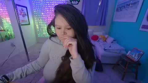 electrifiedlove_ online show from November 5, 2025, 3:23 pm