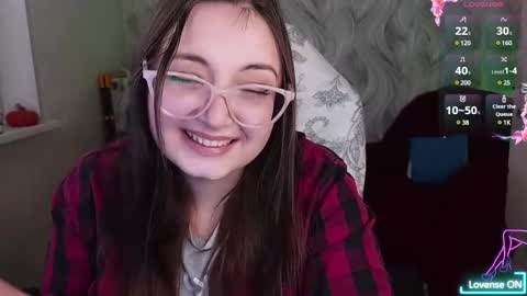 Snapshot of elegant_audacity chatting on December 12, 2024, 7:52 am Rachel online show from December 12, 2024, 7:52 am