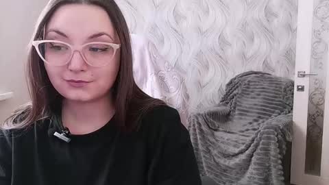 Snapshot of elegant_audacity chatting on February 12, 2025, 10:46 am Rachel online show from February 12, 2025, 10:46 am