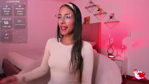 Snapshot of elegant_rouse chatting on May 11, 2026, 10:51 pm Rouse online show from May 11, 2026, 10:51 pm