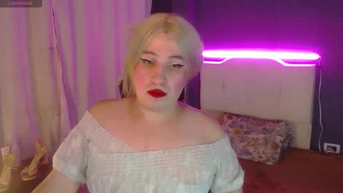 elektra_doll online show from September 13, 2025, 11:37 pm