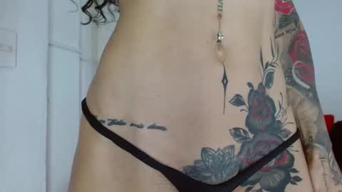 Snapshot of elektratattoo chatting on December 11, 2024, 4:31 pm elektra online show from December 11, 2024, 4:31 pm