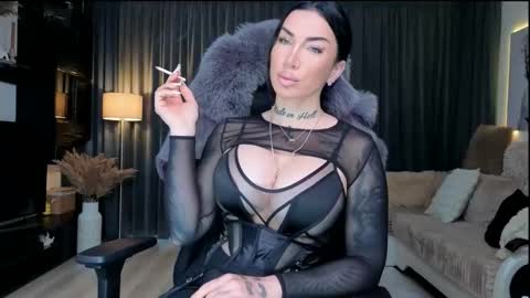 ElektraSheDemon online show from April 16, 2026, 7:09 am