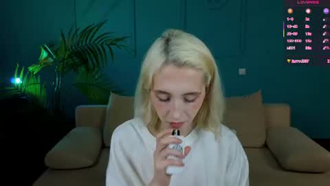 Elen  online show from July 4, 2026, 5:24 am