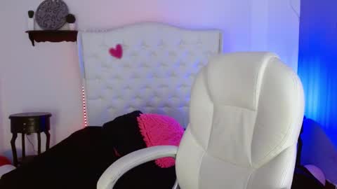 Elena online show from February 10, 2025, 12:50 pm