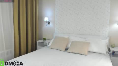 Snapshot of elena_grace chatting on June 14, 2026, 6:54 pm Jenny online show from June 14, 2026, 6:54 pm