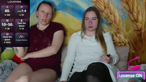 Snapshot of elena_maeer chatting on May 10, 2026, 7:08 pm Elena online show from May 10, 2026, 7:08 pm