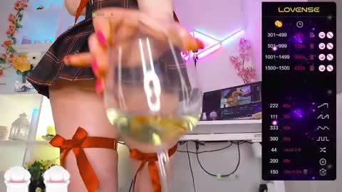 Elena online show from March 6, 2025, 8:05 pm