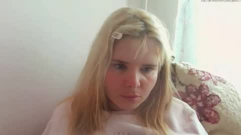 Snapshot of elenaflirt chatting on May 11, 2026, 3:07 pm Elena online show from May 11, 2026, 3:07 pm