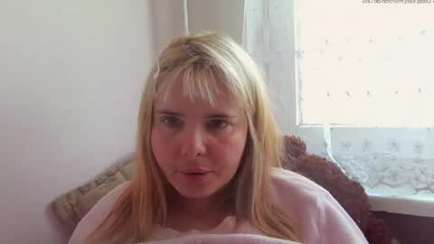 Snapshot of elenaflirt chatting on May 14, 2026, 10:55 am Elena online show from May 14, 2026, 10:55 am
