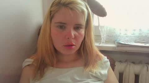 Snapshot of elenaflirt chatting on June 5, 2026, 3:29 pm Elena online show from June 5, 2026, 3:29 pm