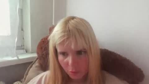 Snapshot of elenaflirt chatting on June 11, 2026, 3:43 pm Elena online show from June 11, 2026, 3:43 pm
