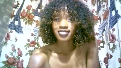 Snapshot of elenah0123 chatting on September 25, 2025, 7:01 am elenah013 online show from September 25, 2025, 7:01 am