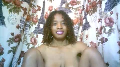Snapshot of elenah0123 chatting on September 27, 2025, 6:40 am elenah013 online show from September 27, 2025, 6:40 am