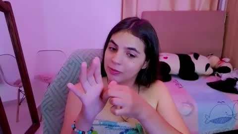 Snapshot of elenna_hotx chatting on April 23, 2026, 8:22 pm agnes online show from April 23, 2026, 8:22 pm