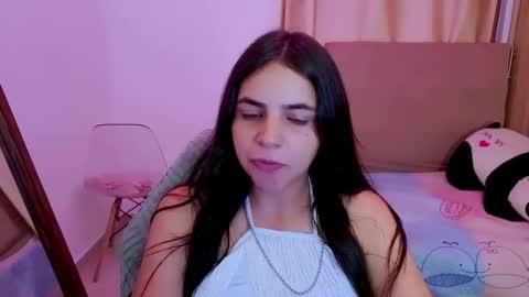 Snapshot of elenna_hotx chatting on April 24, 2026, 7:16 pm agnes online show from April 24, 2026, 7:16 pm