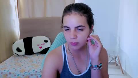 Snapshot of elenna_hotx chatting on May 10, 2026, 5:18 pm agnes online show from May 10, 2026, 5:18 pm