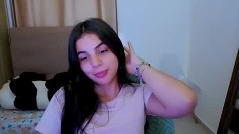Snapshot of elenna_hotx chatting on May 14, 2026, 8:26 pm agnes online show from May 14, 2026, 8:26 pm