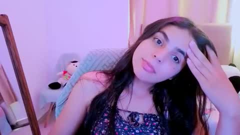 Snapshot of elenna_hotx chatting on June 5, 2026, 6:24 pm agnes online show from June 5, 2026, 6:24 pm