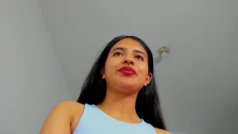 Elena  online show from January 12, 2026, 11:37 am