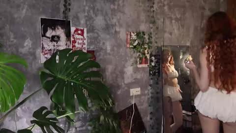 Eleonora online show from March 4, 2026, 12:11 pm