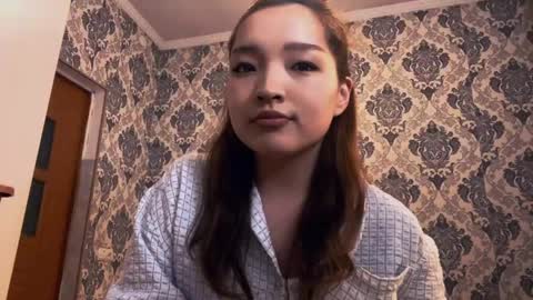 Snapshot of eleonoratompson chatting on April 12, 2026, 10:20 am Hanna online show from April 12, 2026, 10:20 am