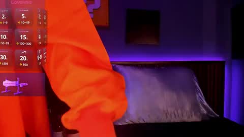 ELETTRA online show from April 5, 2026, 2:09 am