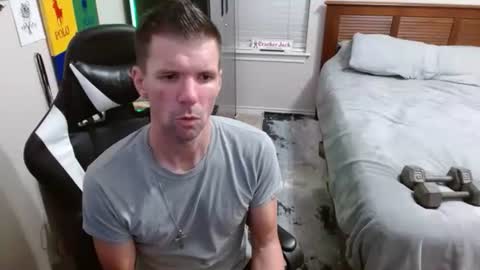 Walker online show from November 12, 2025, 3:18 am