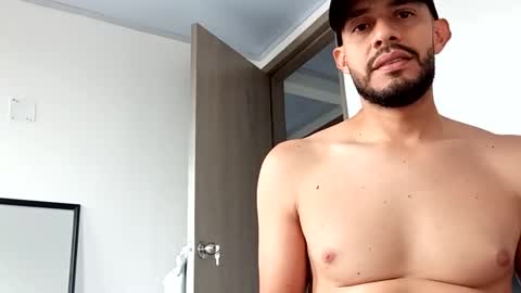 elferjuan1310 online show from March 15, 2026, 4:24 pm