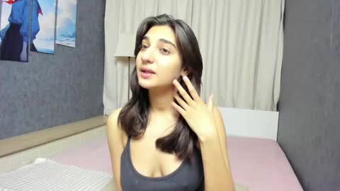 Elfy online show from December 2, 2025, 8:48 pm