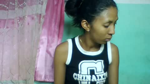 Snapshot of eliah193653 chatting on July 25, 2026, 7:39 am eliah193653 online show from July 25, 2026, 7:39 am