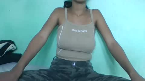 eliahsexy online show from February 15, 2026, 7:05 am