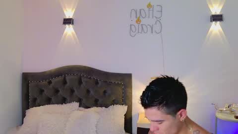 Snapshot of elian_craiggggg chatting on April 29, 2026, 1:26 pm Elian online show from April 29, 2026, 1:26 pm