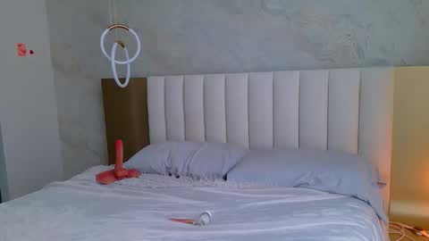 Snapshot of elianabort_ chatting on April 24, 2026, 5:48 pm Eliana Bort online show from April 24, 2026, 5:48 pm