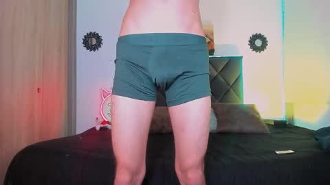 Snapshot of eliann_adam chatting on March 6, 2025, 7:36 am eliann_adam online show from March 6, 2025, 7:36 am