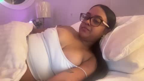 elibabyyy2 online show from February 14, 2026, 5:37 am