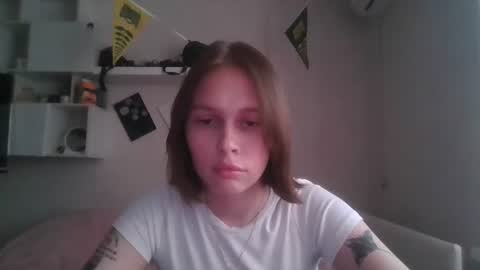 Snapshot of elicandy_ chatting on June 23, 2026, 4:05 pm elicandy_ online show from June 23, 2026, 4:05 pm