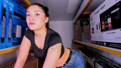 Snapshot of eligh_ chatting on April 1, 2026, 7:22 pm Eli online show from April 1, 2026, 7:22 pm