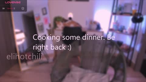 Snapshot of elihotchili chatting on December 2, 2024, 1:25 am Eli online show from December 2, 2024, 1:25 am