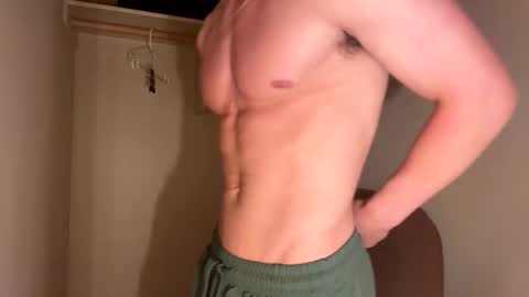 elijahkinky24 online show from May 18, 2026, 7:09 pm
