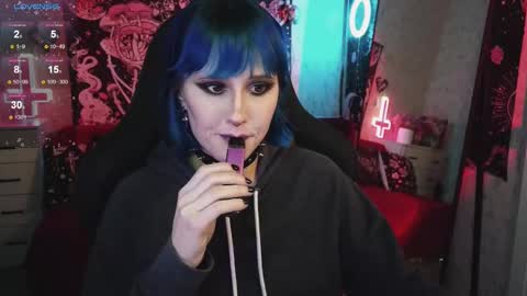  MORE ME   online show from February 27, 2025, 9:36 pm