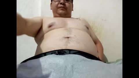 elimposstor online show from November 1, 2025, 5:53 am