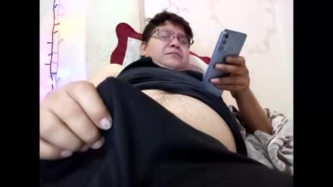 elimposstor online show from December 18, 2025, 4:07 am