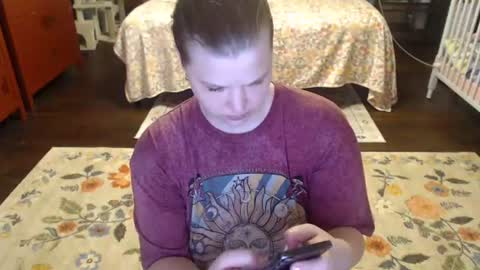 Snapshot of elinareign chatting on June 19, 2026, 1:54 am ElinaReign online show from June 19, 2026, 1:54 am