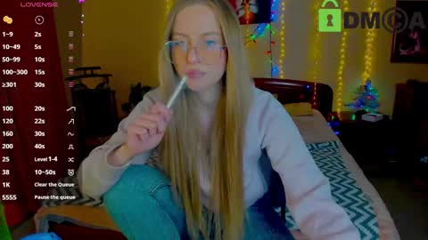 Snapshot of elinor_faith chatting on January 5, 2025, 12:31 pm elinor_faith online show from January 5, 2025, 12:31 pm