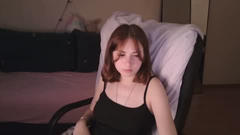 Snapshot of elis_bb chatting on June 11, 2026, 12:32 am Elis bb online show from June 11, 2026, 12:32 am