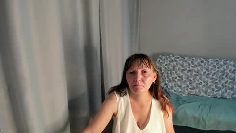 Elis online show from October 21, 2025, 12:39 pm
