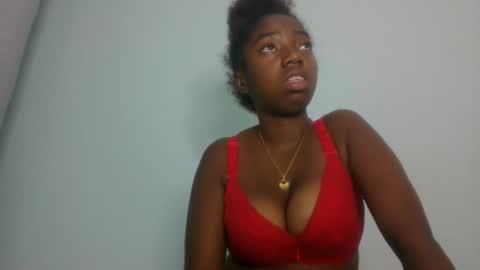 elisa821456 online show from March 6, 2026, 12:18 am