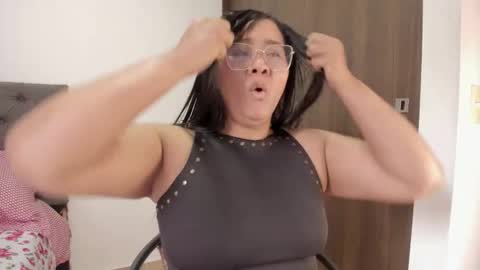      online show from September 29, 2025, 4:12 pm